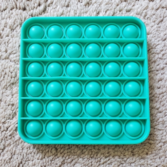 Pop it bundle!! - Picture 3 of 4